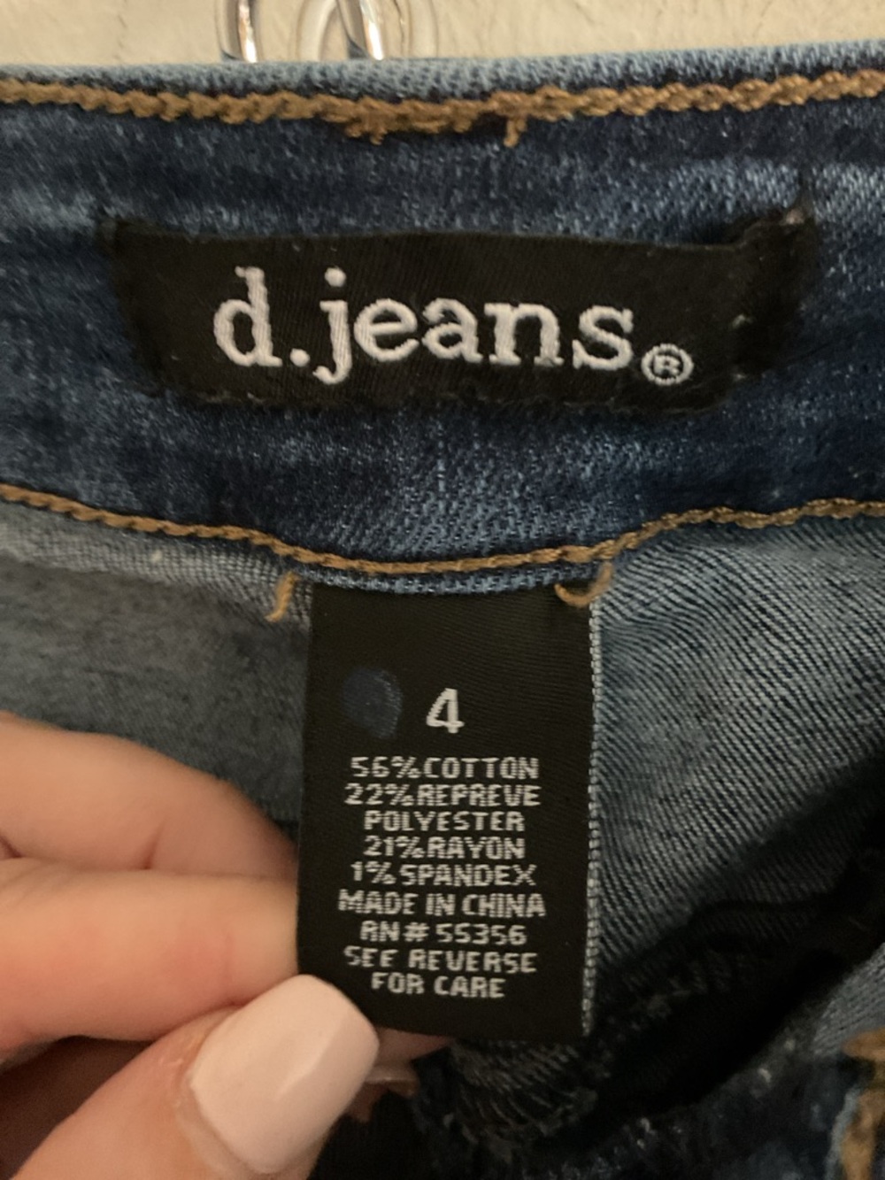 d. jeans High-Rise Sailor Skinny Jeans Size 4 Dark Blue Wash - Picture 4 of 8
